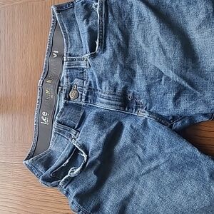 Lee jeans